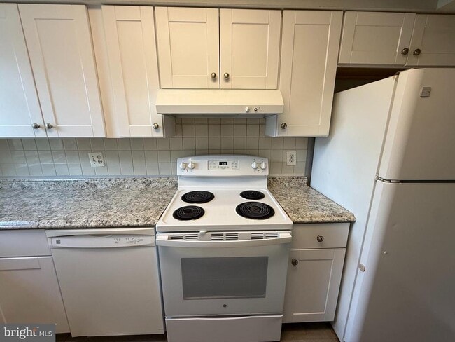 Building Photo - 2910 Willston Pl
