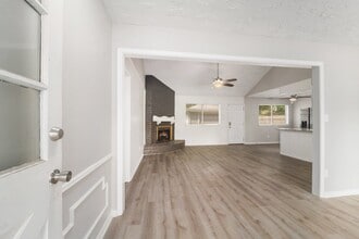 Building Photo - 23235 Earlmist Dr