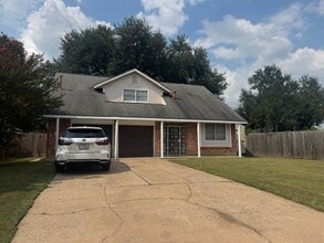 Building Photo - 2318 Lemonwood Ln