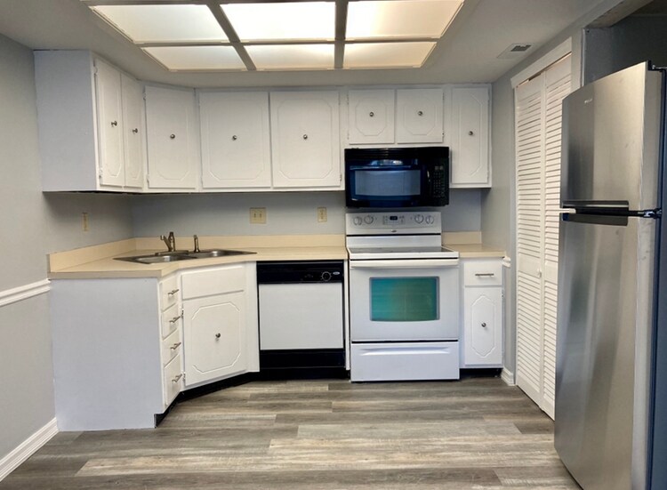 644 Green Jade Dr Unit D, Fenton, MO 63026 Condo for Rent in Fenton