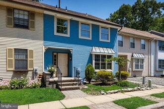 Building Photo - 13 Wisina Ct
