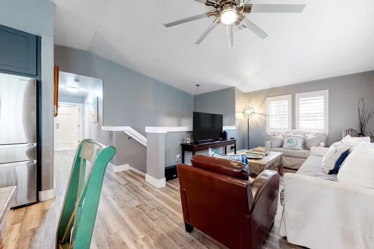Foto principal - 607 Sand Key Dr