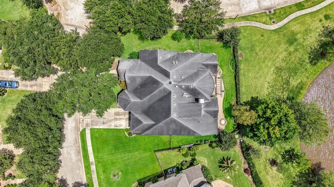Foto del edificio - 2603 Little Lake Ct
