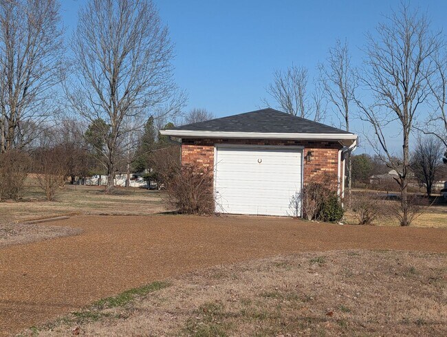 Foto del edificio - Coming Soon!!! Charming 3-Bedroom Ranch Close to Nashville!