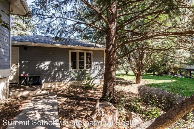 Building Photo - 2 br, 2 bath House - 2164 Three Kings Cour...