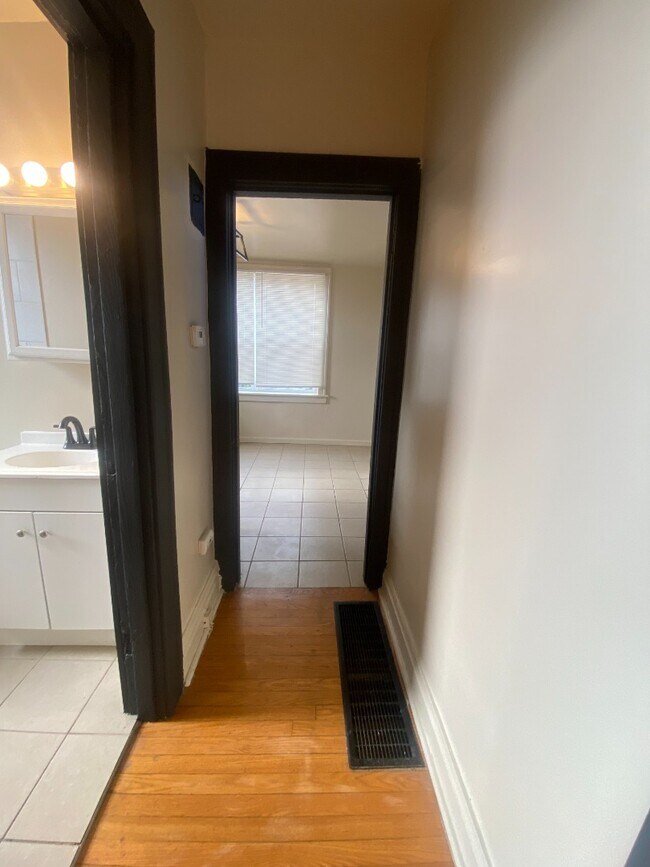 Foto del edificio - 4305 Potomac St