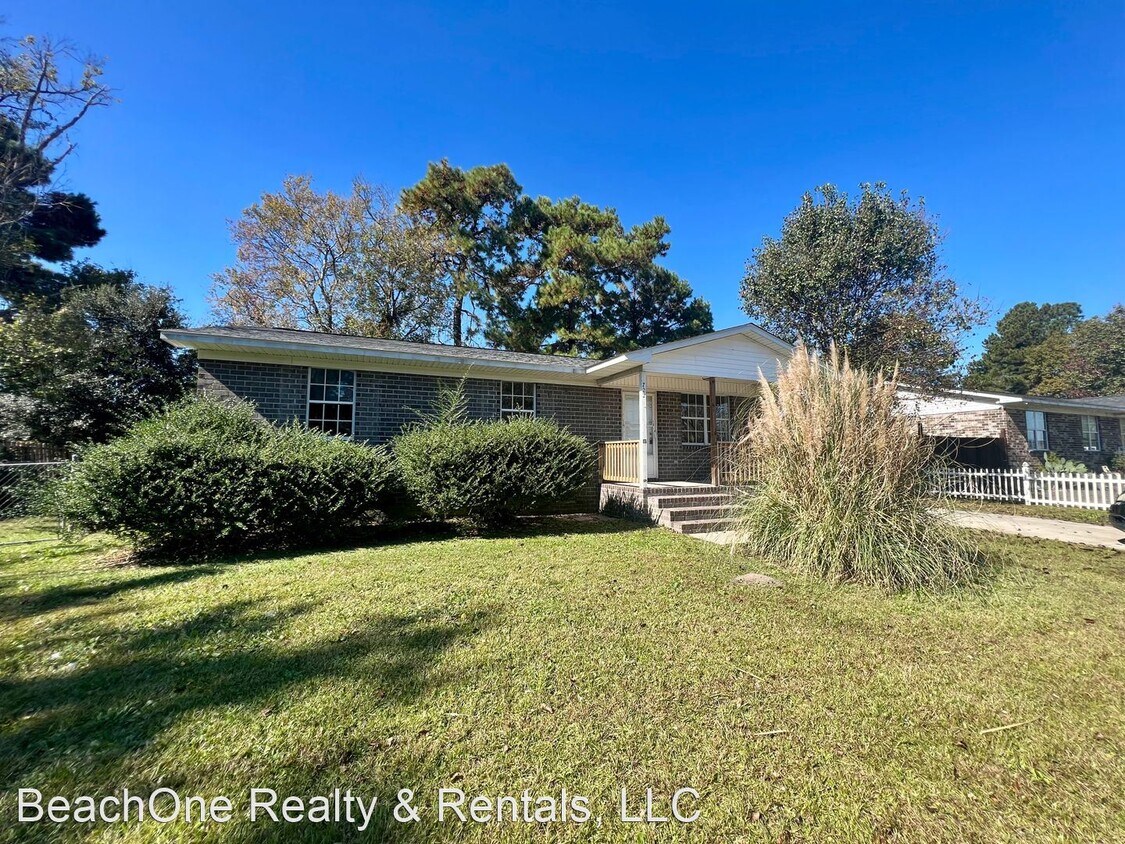 3 br, 1.5 bath House 722 Brook Ln House Rental in Conway, SC