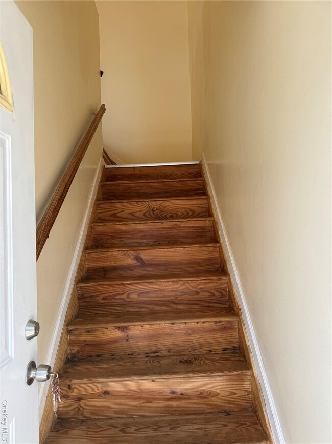 Building Photo - 163-27 Phroane Ave