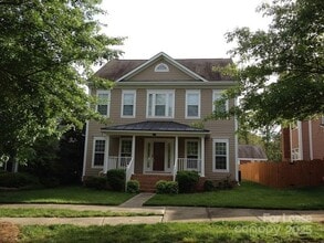 Building Photo - 14032 Alley Son St