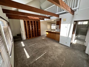 Building Photo - 236 S Helberta Ave