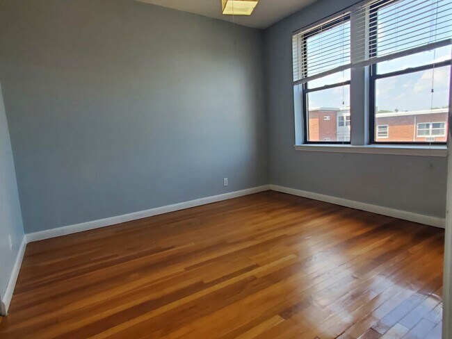 Foto del edificio - 317 Summit Ave