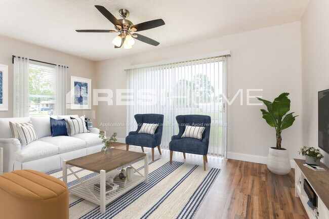 Foto del edificio - 2449 Ravenall Ave