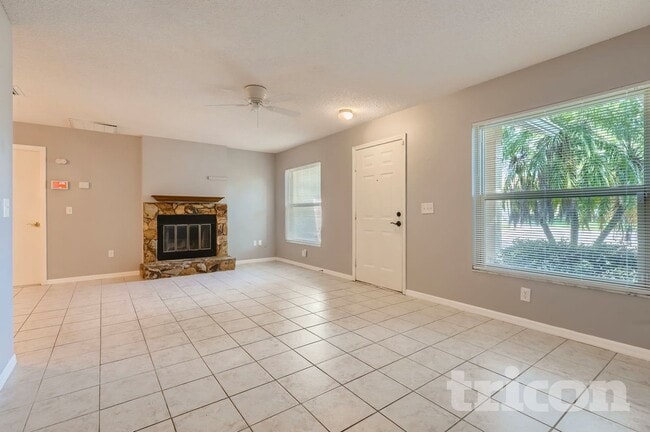 Foto del edificio - 2008 59th Cir S