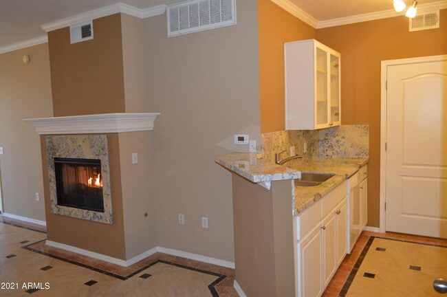 Foto del edificio - 1701 E Colter St