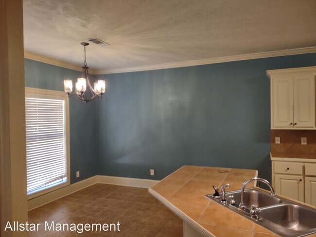 Foto del edificio - 3 br, 2 bath House - 113 Harvey Circle