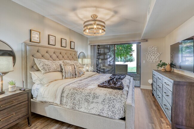 Master bedroom with its own patio - 8651 E Royal Palm Rd
