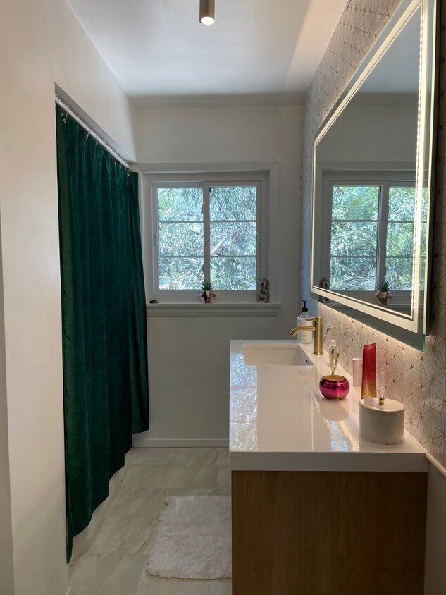Foto principal - 333 S Alvernon Way