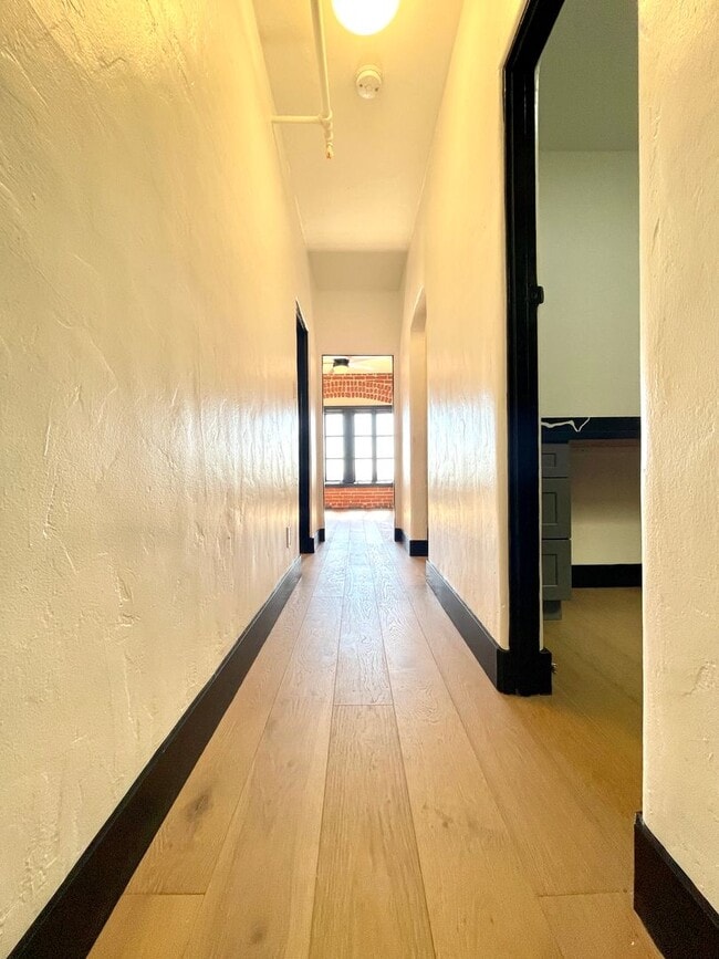 Interior Photo - Casa Real