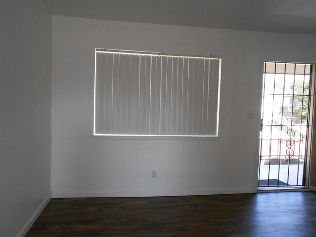 Building Photo - 7918 Painter Ave