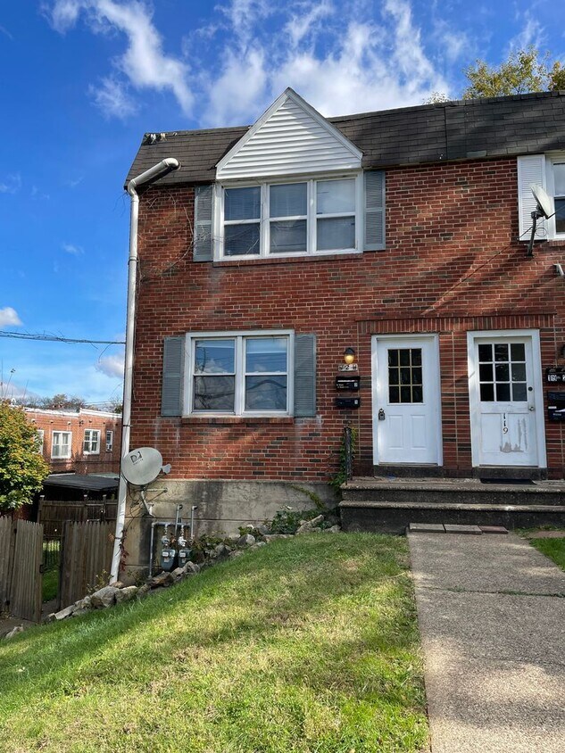 Foto principal - 121 N 16th St