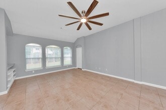 Building Photo - 1819 Misty Falls Ln