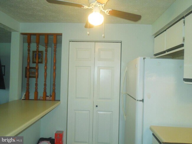 Foto del edificio - 8030 Abbey Ct