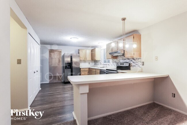 Building Photo - 11567 Creekside Ln
