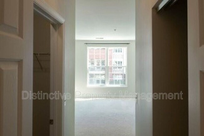 Foto del edificio - 2710 Bellforest Ct