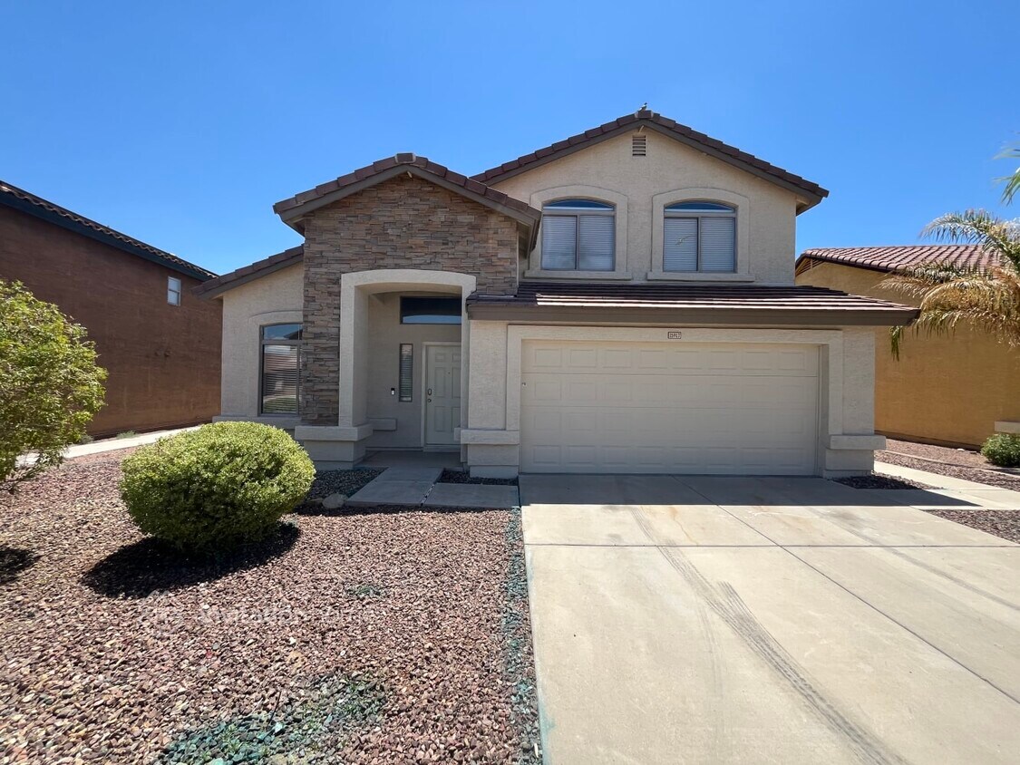 Primary Photo - 15917 W Cottonwood St