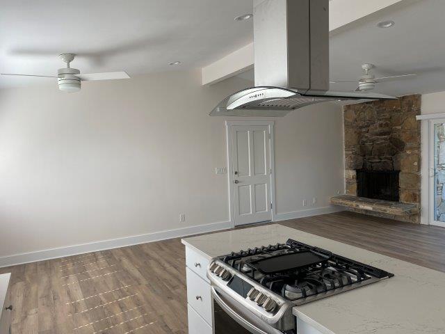 Building Photo - 1 Clipper Rd