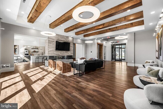Foto del edificio - 2623 Maplewood Cir