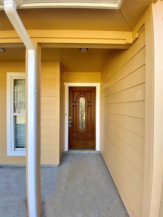 Building Photo - 19906 S Plantation Estates Dr