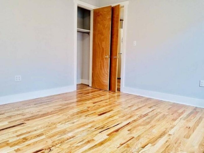 Foto del edificio - 1 bedroom in BRONX NY 10468