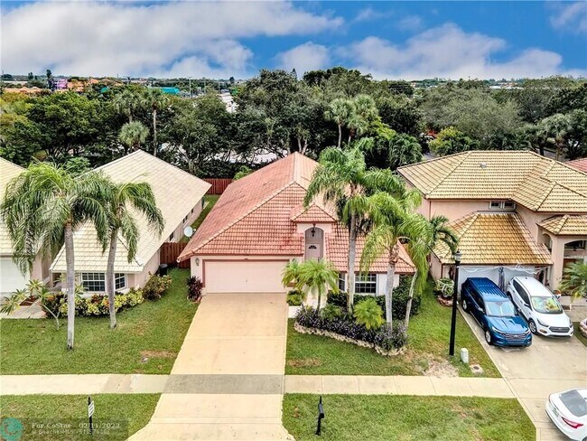 Foto del edificio - 23392 Serene Meadow Dr S