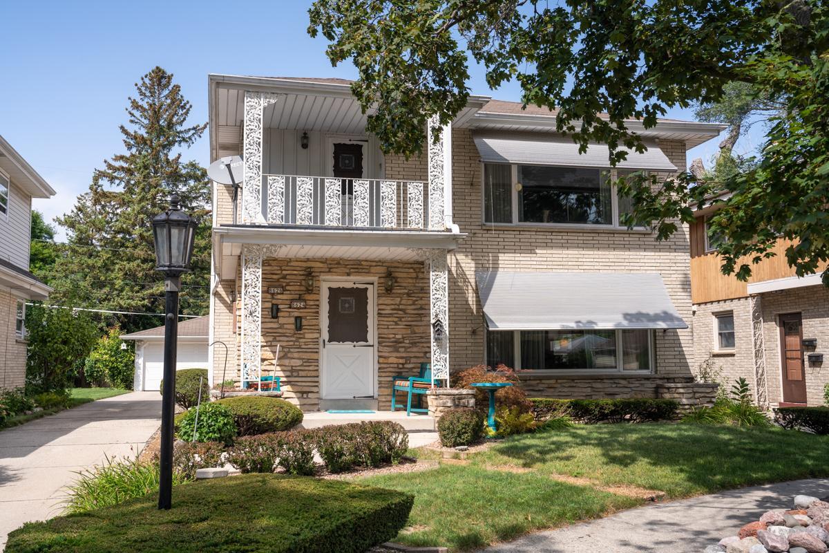 8626 Ludington Ct, Wauwatosa, WI 53226 Townhome Rentals in Wauwatosa