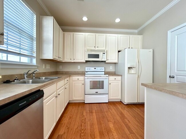 Photo - 1121 Drummond Ln Townhome