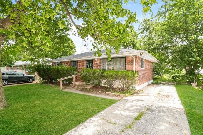 Photo - 1225 Senate Drive House