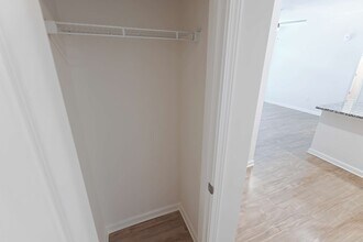 Building Photo - Evolve New Hope Farm