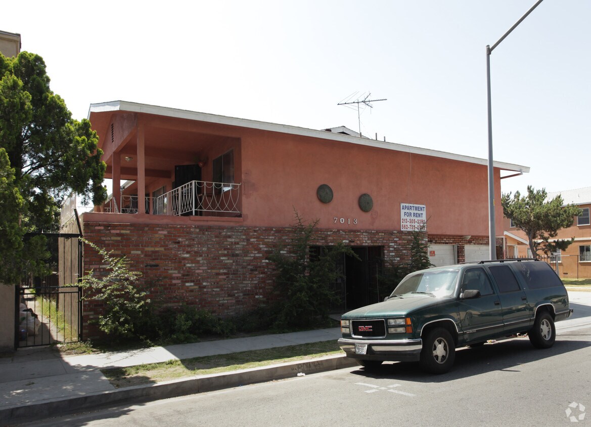 Building Photo - 7013 Malabar St