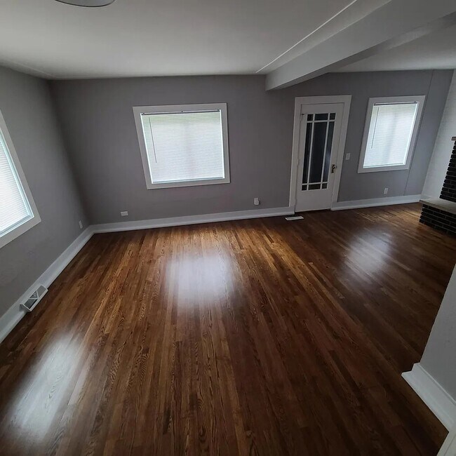 Foto del edificio - 2302 Jefferson Ave