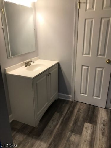 Building Photo - 3 Tempe Wick Rd