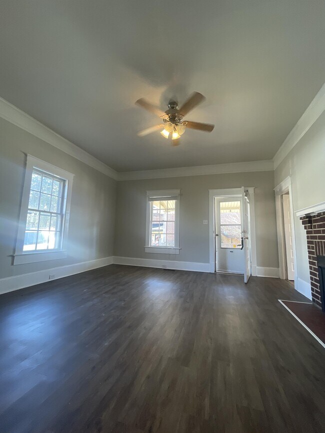 230 Jackson Ave, Greenwood, SC 29646 House Rental in Greenwood, SC