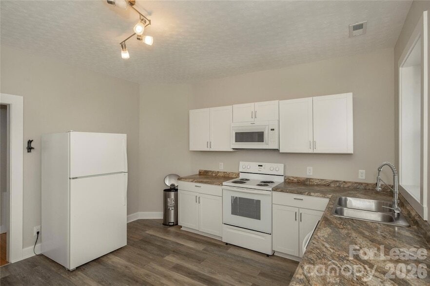 Photo - 212 S Broad Street Unit Suite C