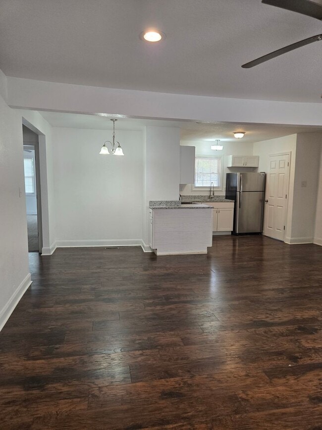 Photo - Lovely 3 Bedroom Home Available Now