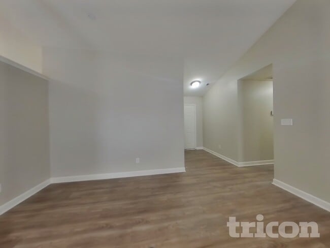 Foto del edificio - 956 Ashland Ave