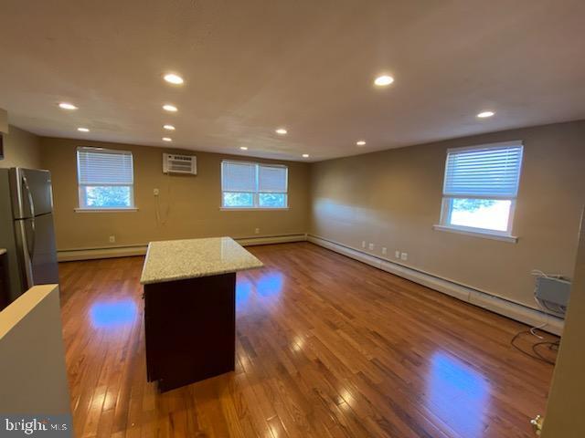 Building Photo - 4431 Aberdale Rd