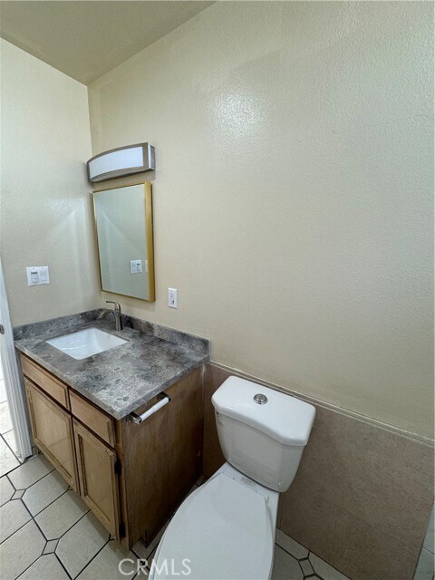 Foto del edificio - 3538 W 108th St