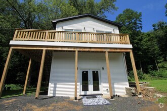 Building Photo - 14 Washburn Terrace