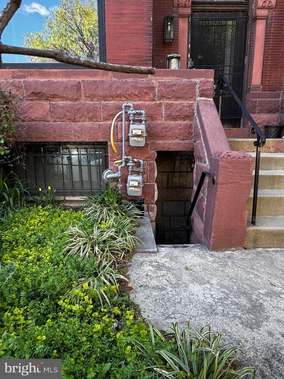 Foto principal - 1938 1st St NW