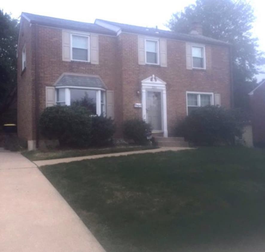 Front - 2216 Thomas Rd